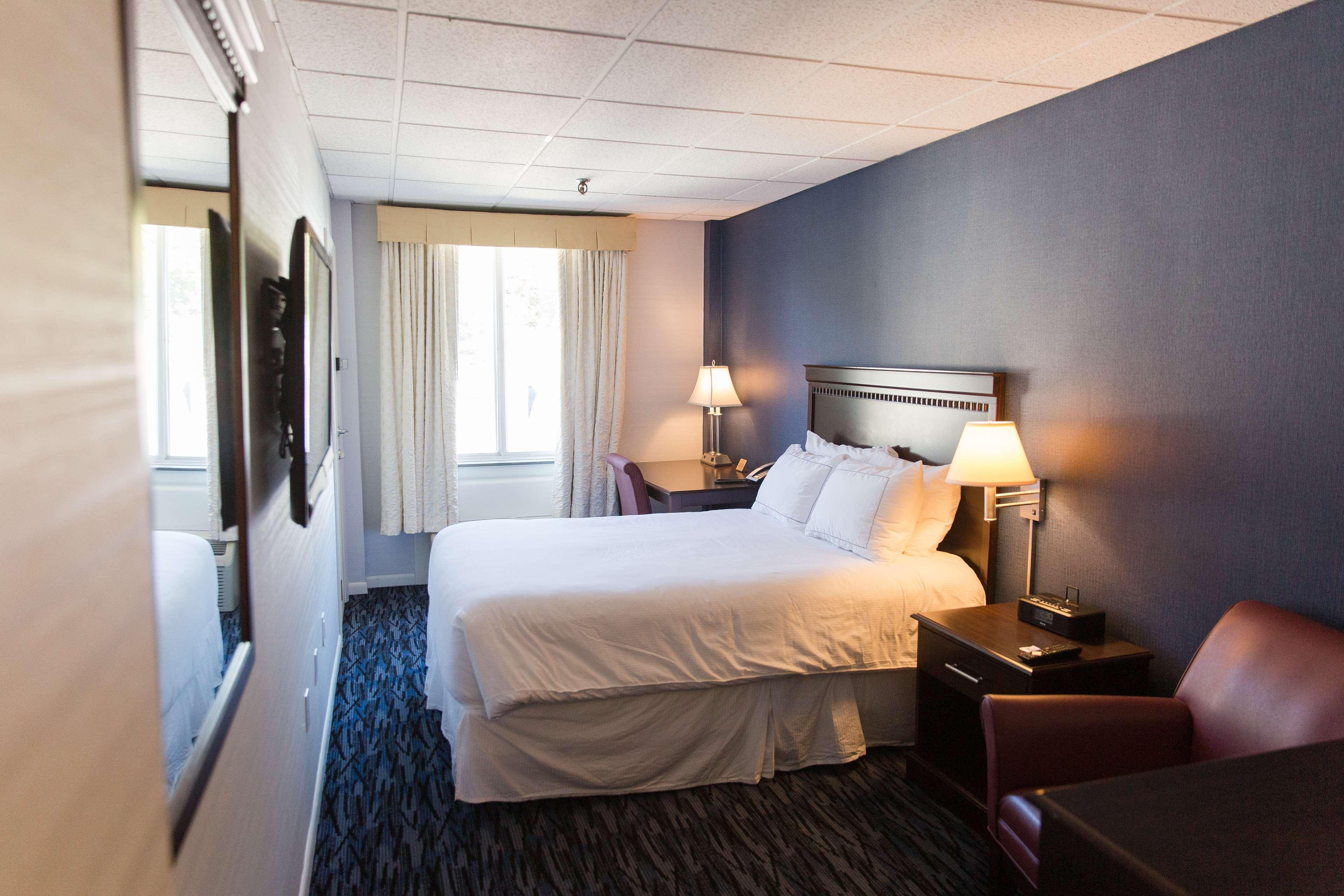 Capitol Plaza Hotel Montpelier Tapestry Collection By Hilton Kültér fotó