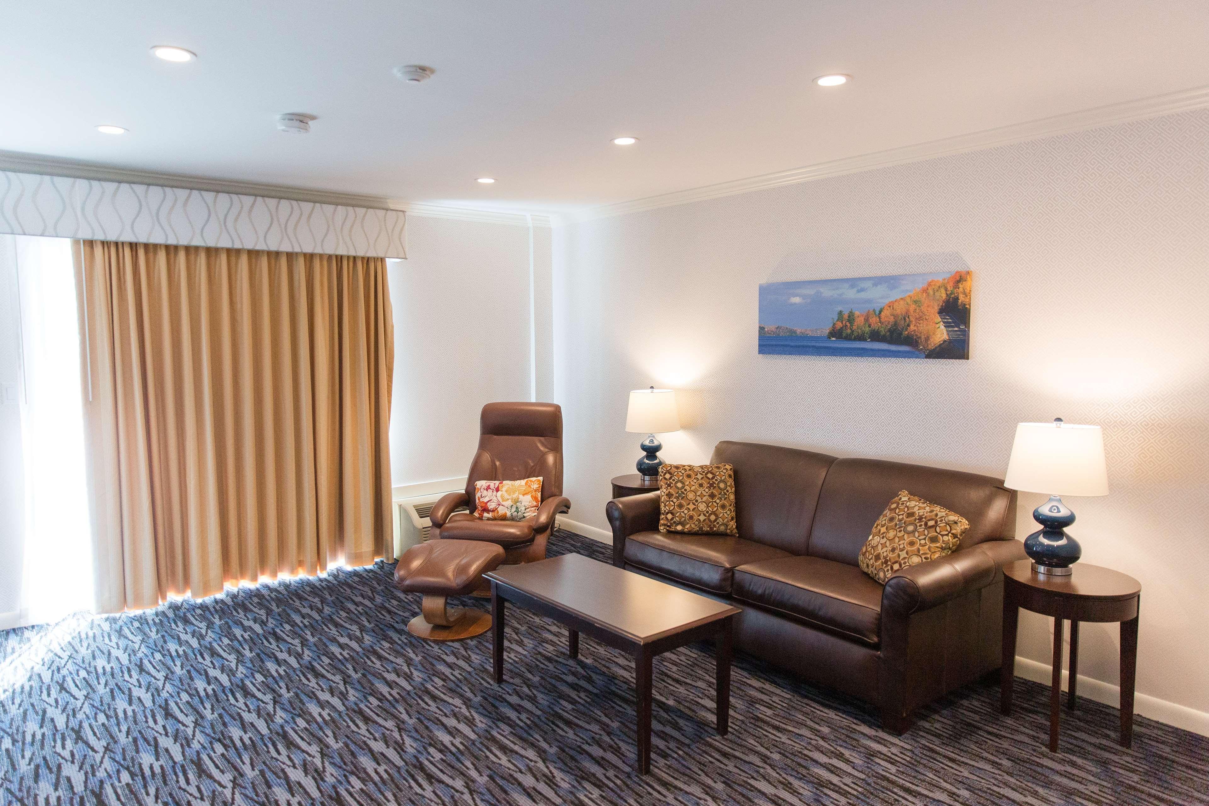 Capitol Plaza Hotel Montpelier Tapestry Collection By Hilton Kültér fotó