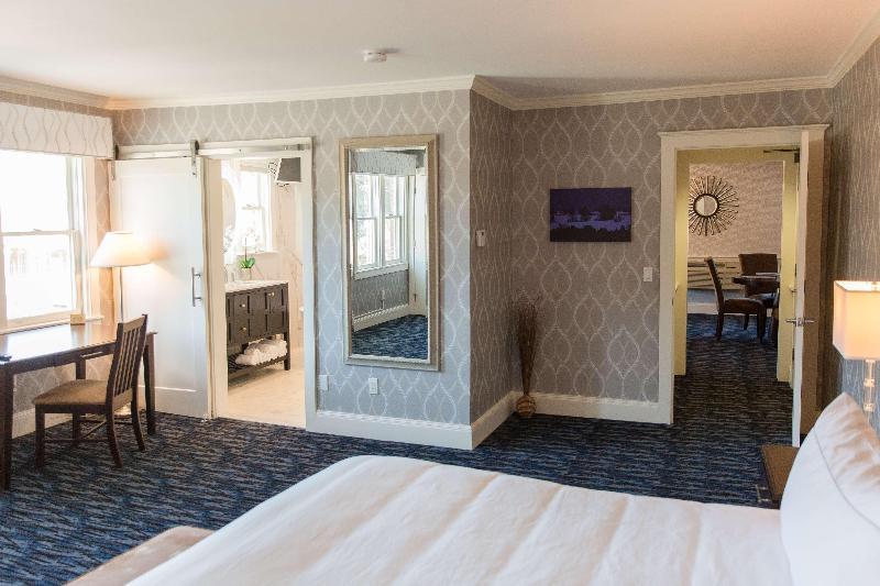 Capitol Plaza Hotel Montpelier Tapestry Collection By Hilton Kültér fotó